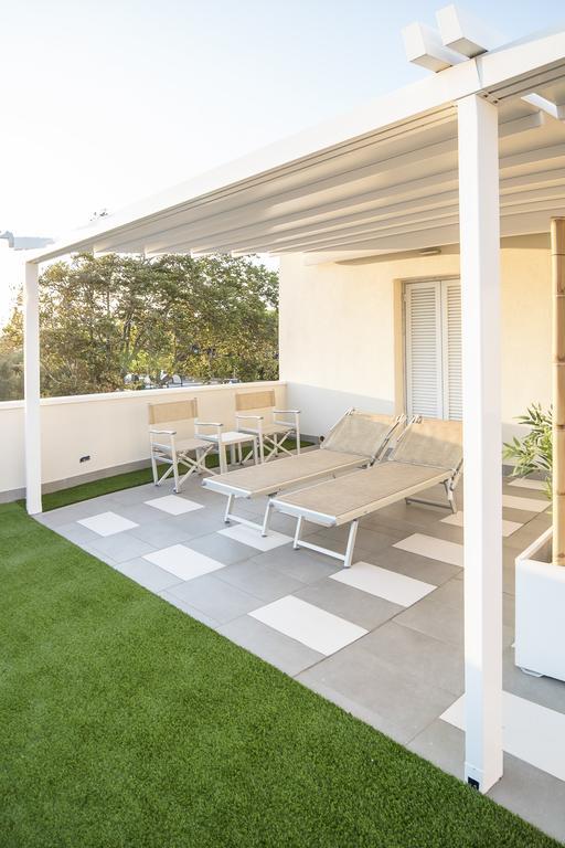 Hotel Tenda Rossa Marina Di Carrara Ngoại thất bức ảnh