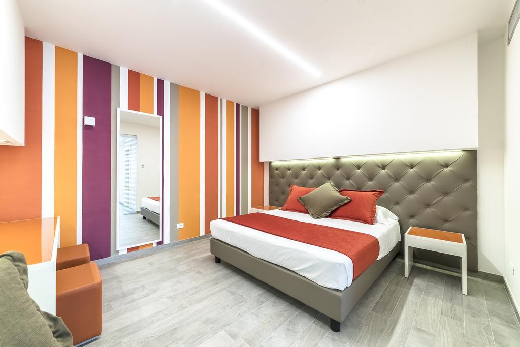 Hotel Tenda Rossa Marina Di Carrara Ngoại thất bức ảnh