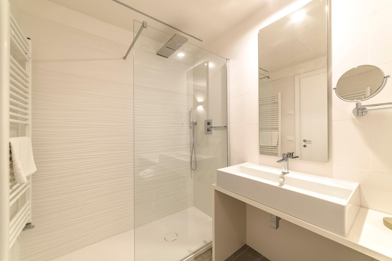 Hotel Tenda Rossa Marina Di Carrara Ngoại thất bức ảnh